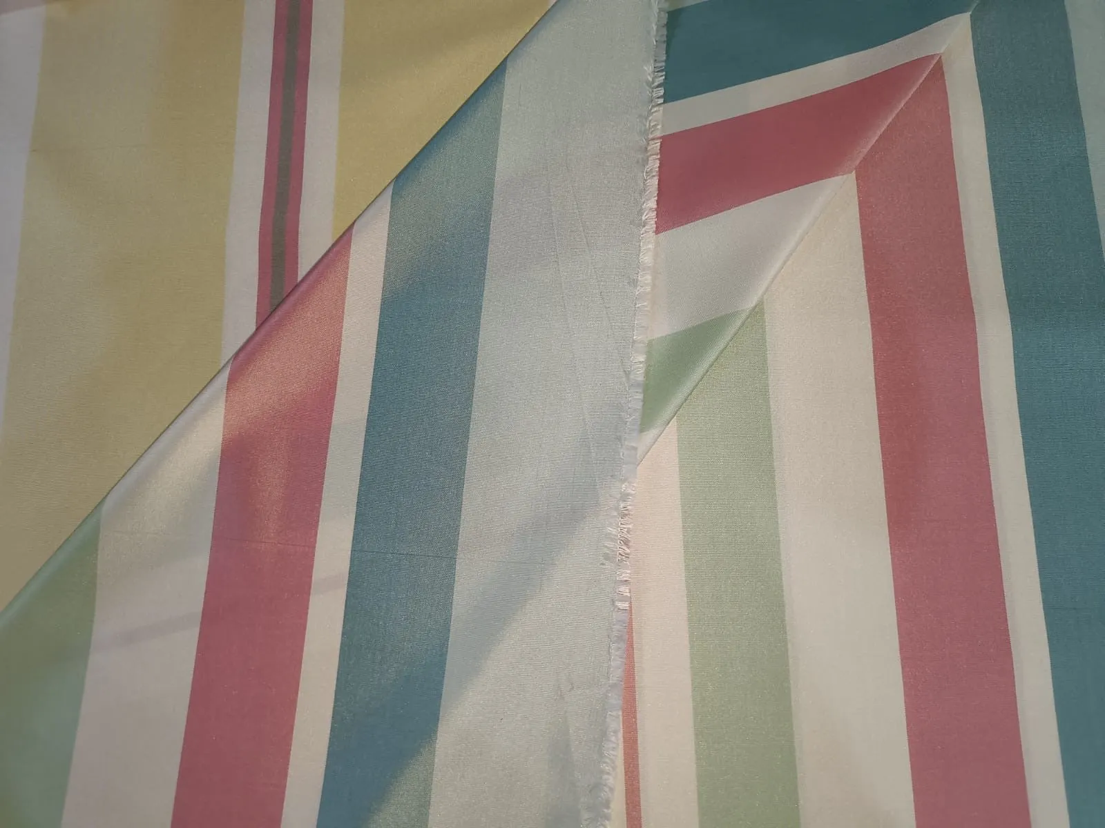 100% SILK TAFFETA PASTEL COLOUR STRIPE 54" wide Taf#S136[1]