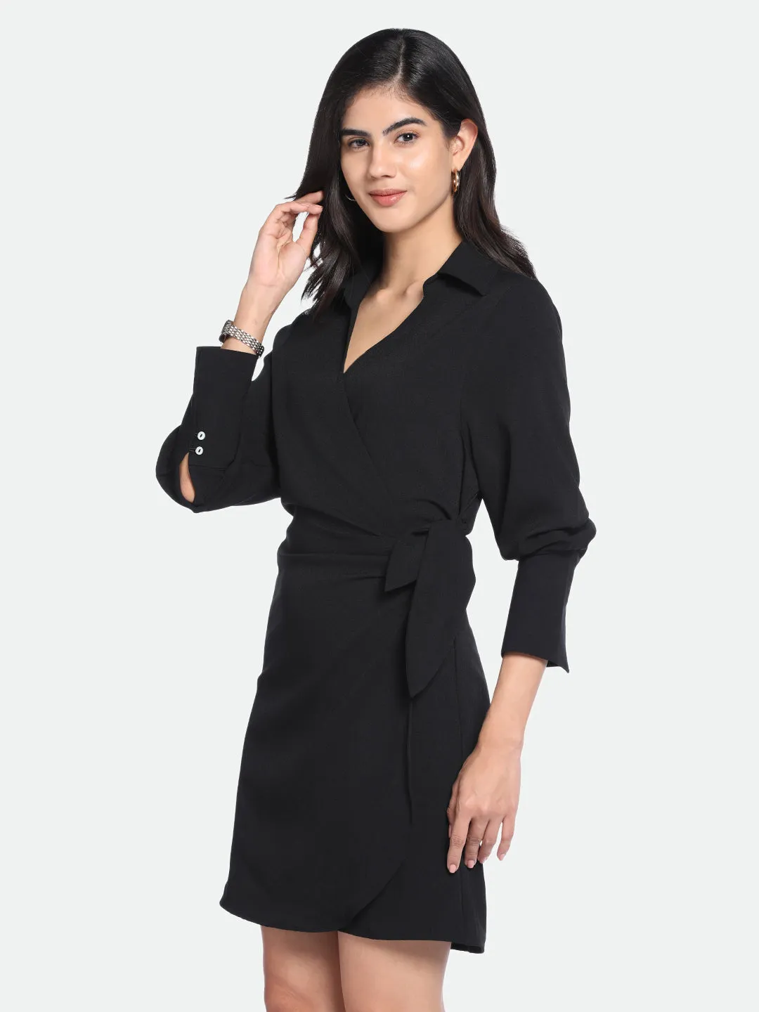 DL Woman V- Neck Regular Fit Solid Black Wrap Dress