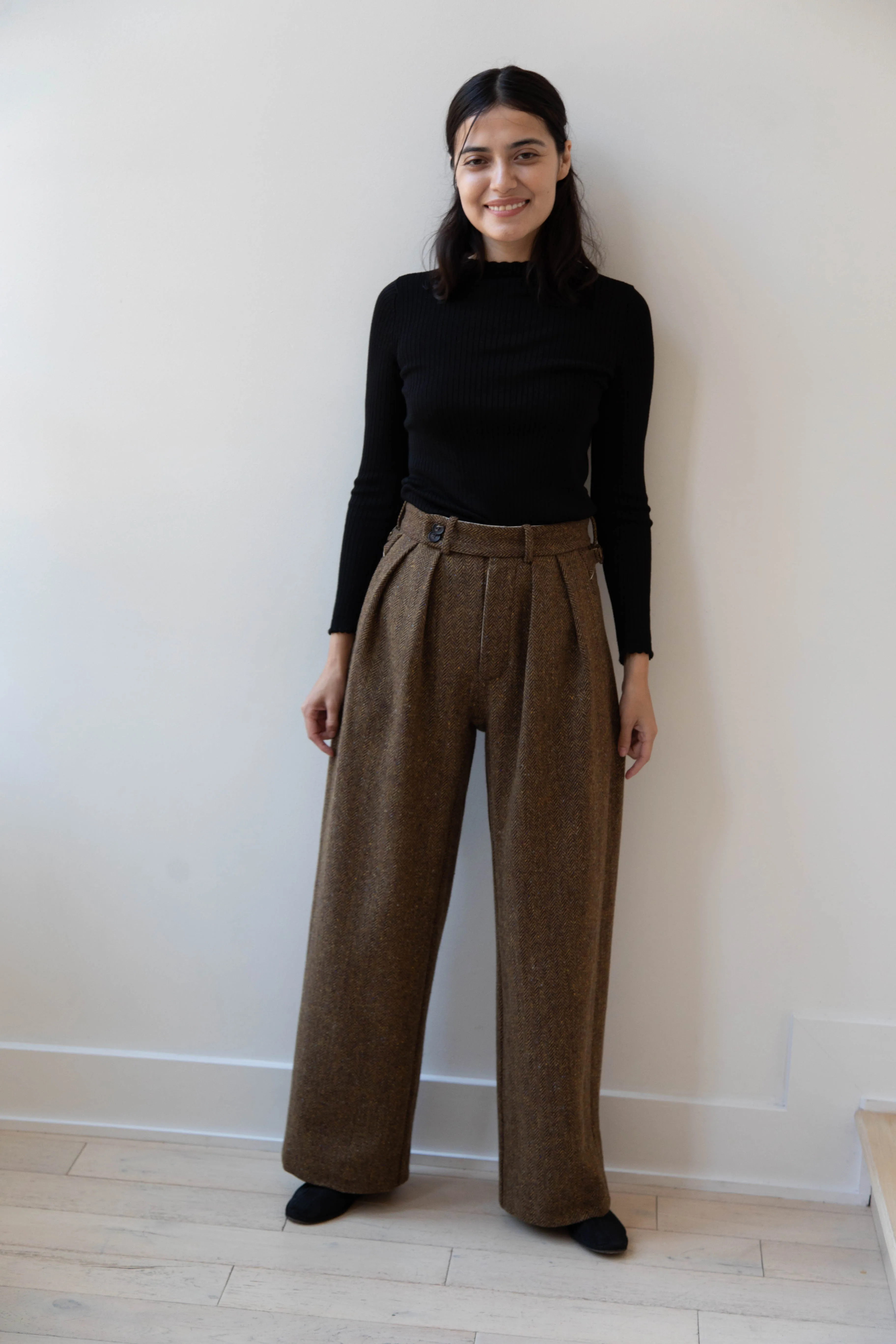 Seventyfive | Pleated Trouser in Donegal Herringbone