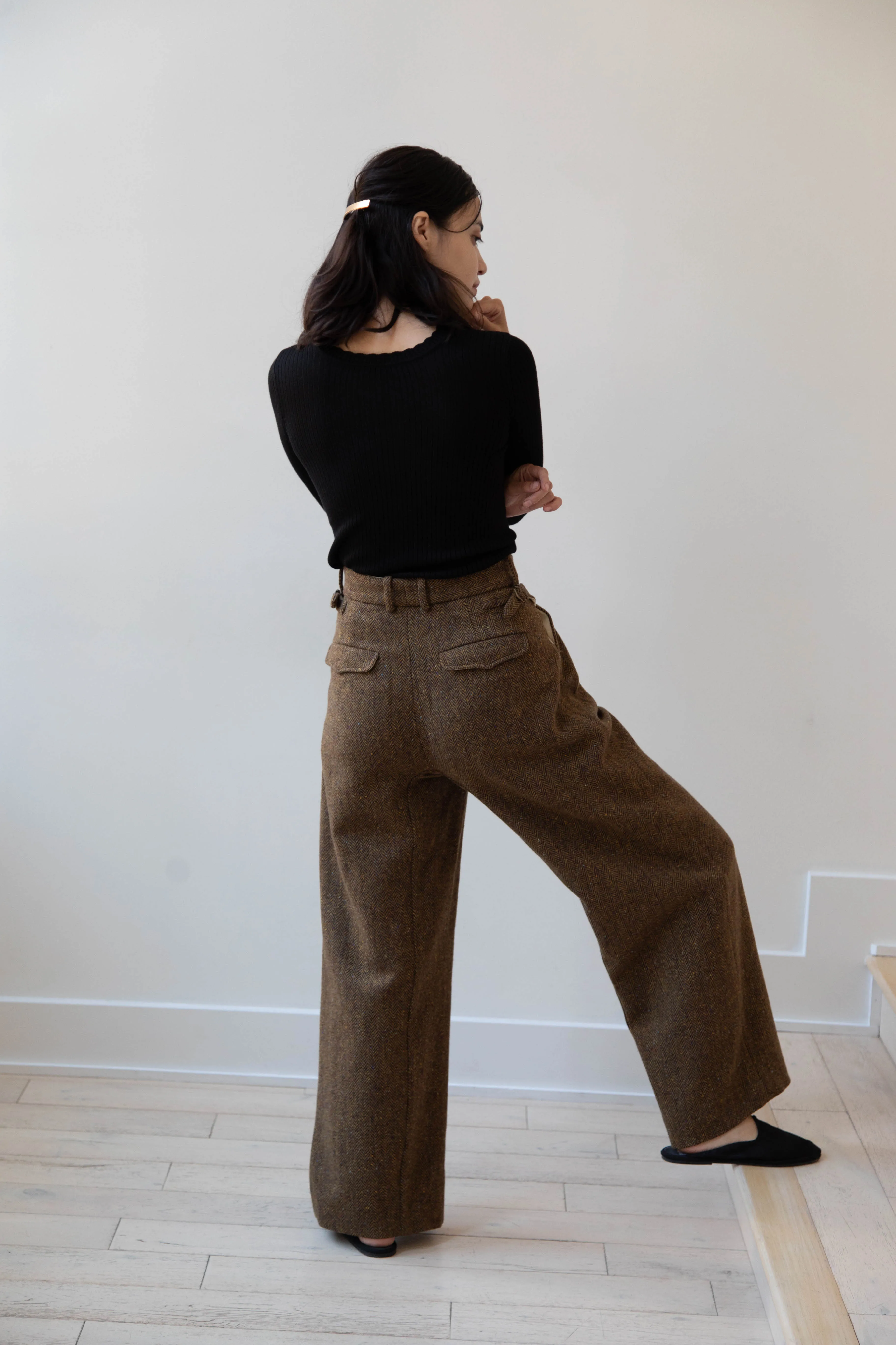 Seventyfive | Pleated Trouser in Donegal Herringbone