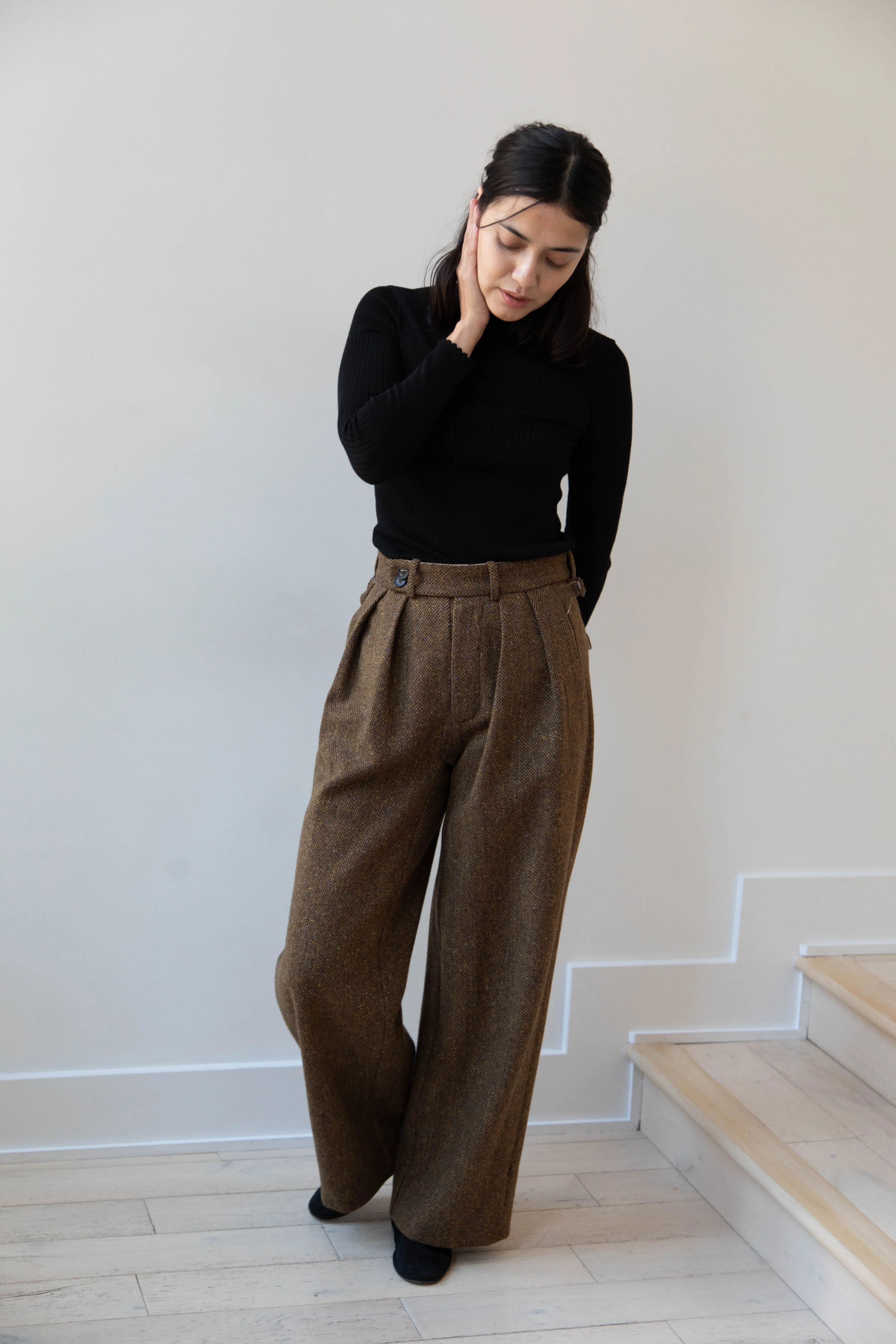 Seventyfive | Pleated Trouser in Donegal Herringbone