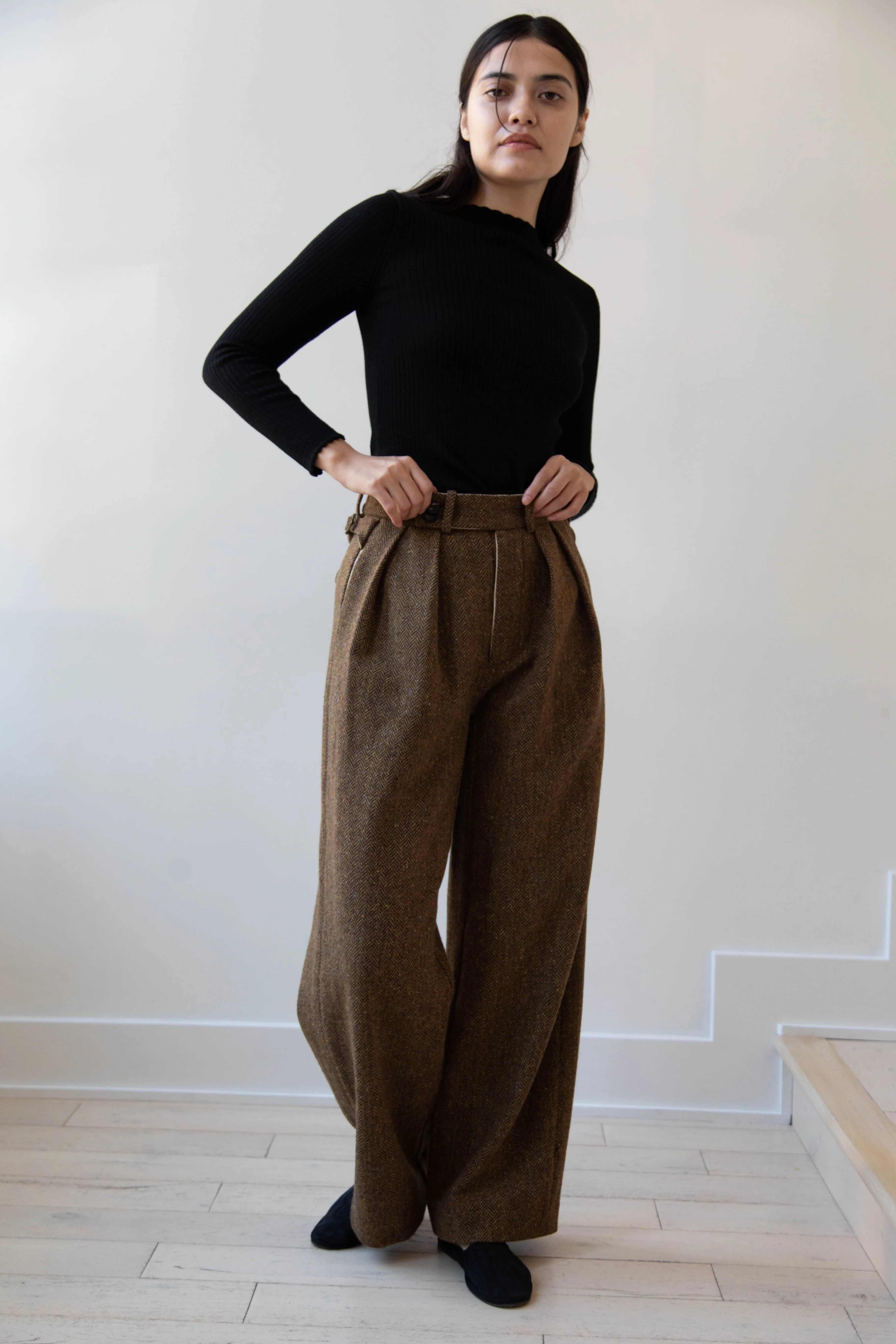 Seventyfive | Pleated Trouser in Donegal Herringbone